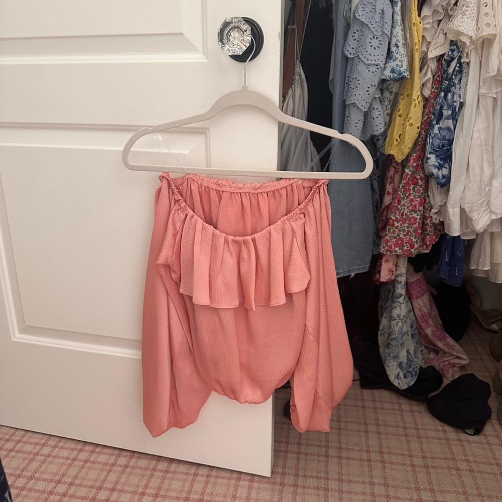 NEVER BEFORE WORN Pink off the shoulder silk top